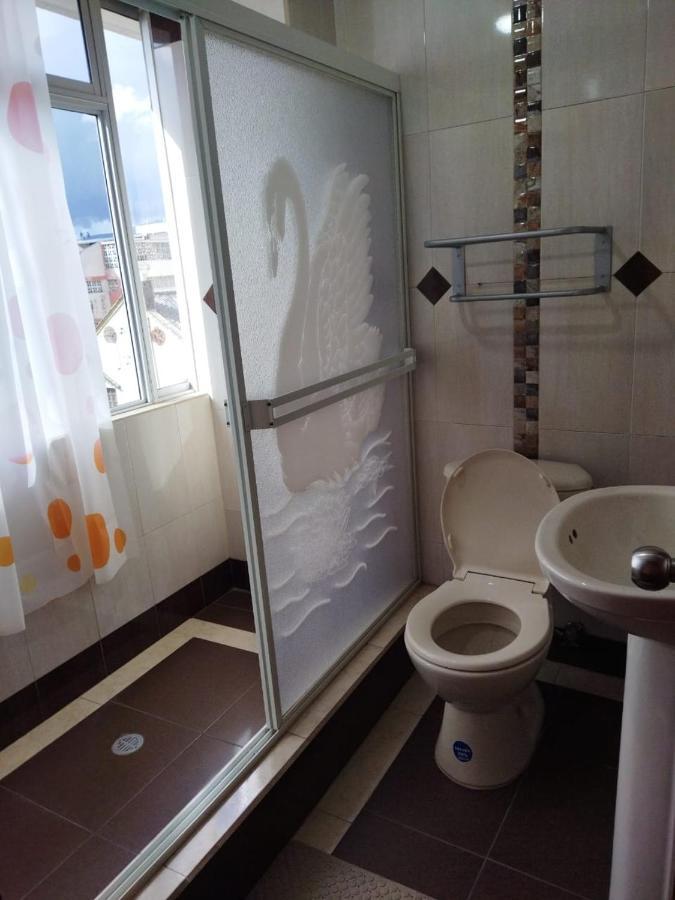Hotel Velanez Suite 里奥班巴 外观 照片