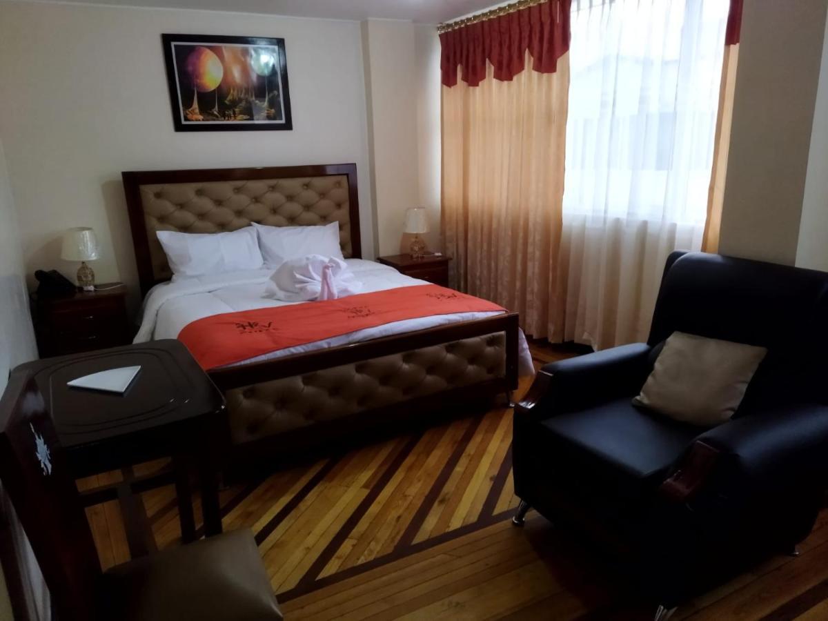 Hotel Velanez Suite 里奥班巴 外观 照片