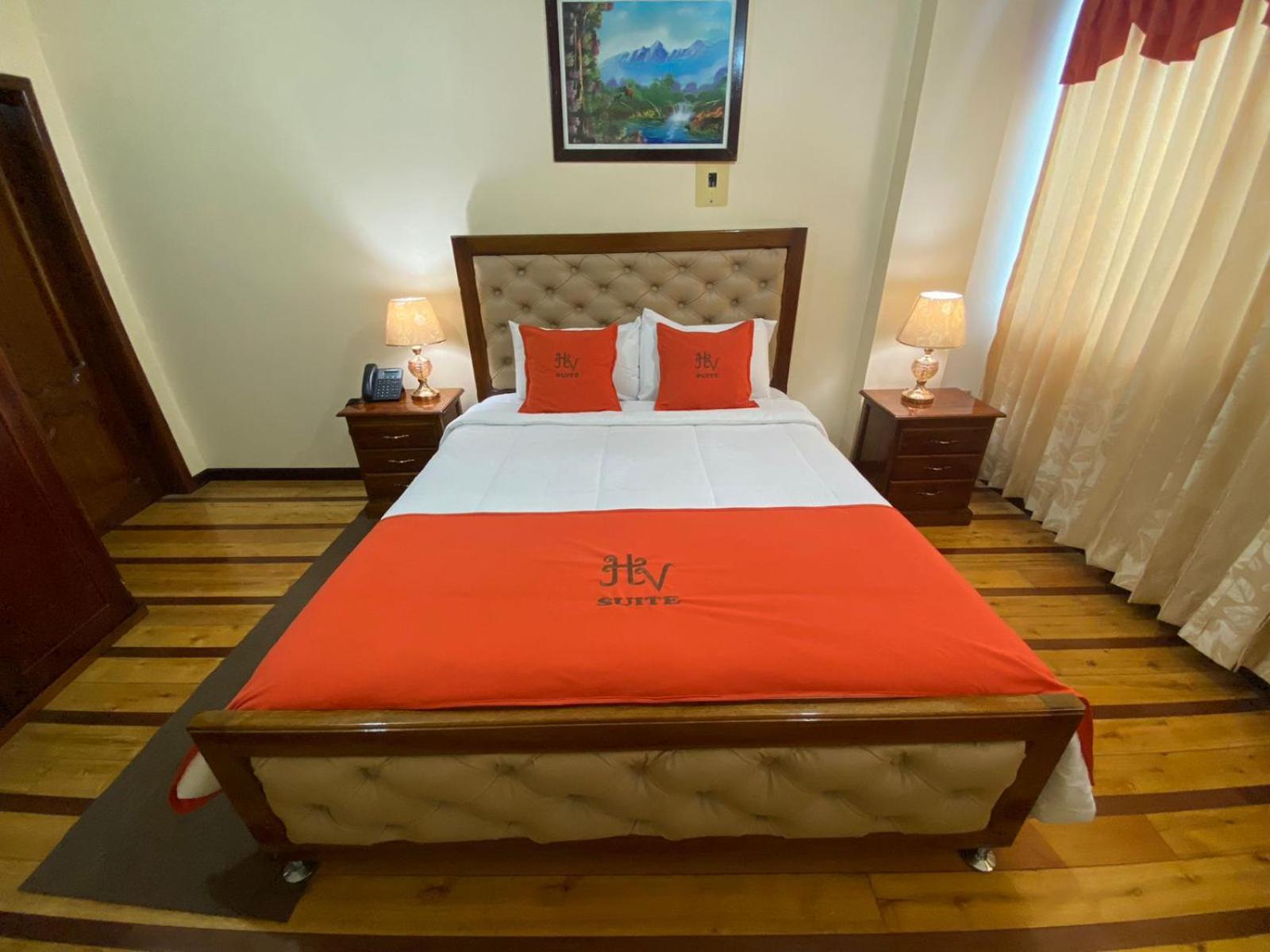 Hotel Velanez Suite 里奥班巴 外观 照片